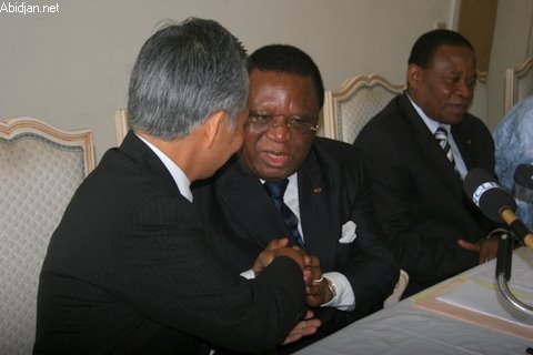 Organisation des élections : Le Japon offre 25.000 urnes et isoloirs à la Côte d’Ivoire